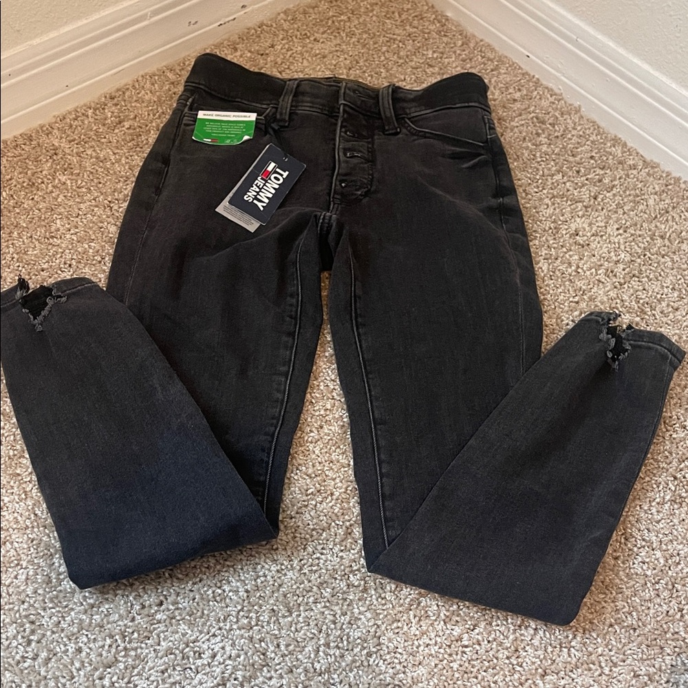 Tommy Hilfiger Women's Dark Gray Skinny Jeans
